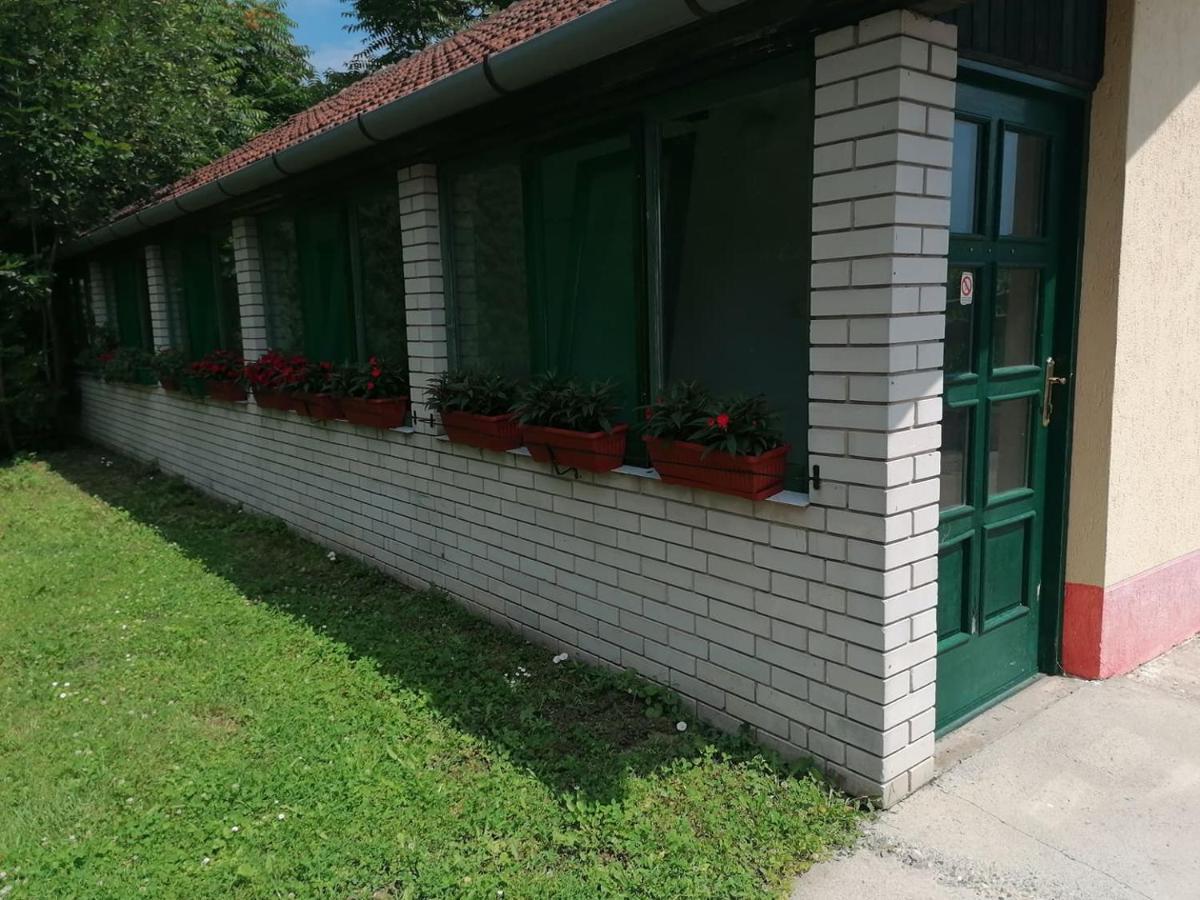 Fogado Hotel Palic Luaran gambar